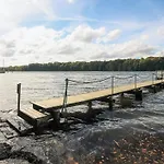 Semesterbostad Home- Nearby Free Waterpark Access Middelfart